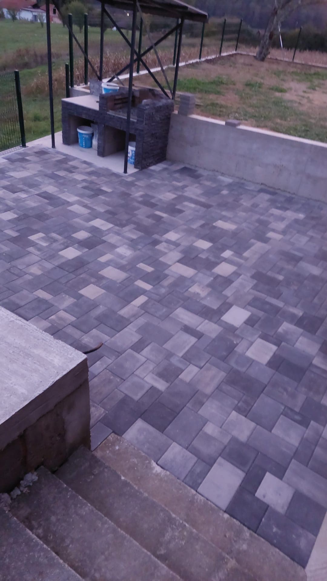 Opločenje Dvorišta - Zagorje - Image 1